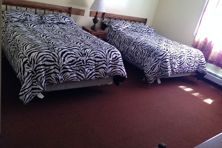Room 33 of 45