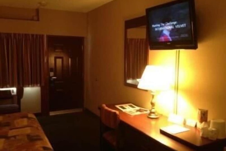 Room 13 of 47