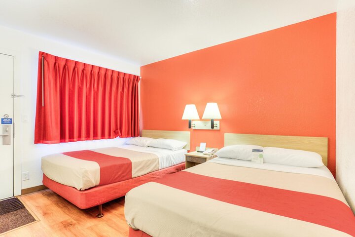 Motel 6 Tigard OR - Portland South - Lake Oswego
