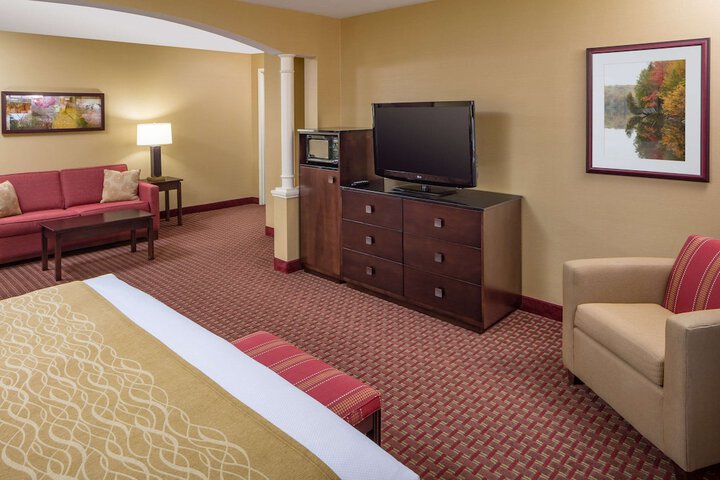 Room 33 of 57