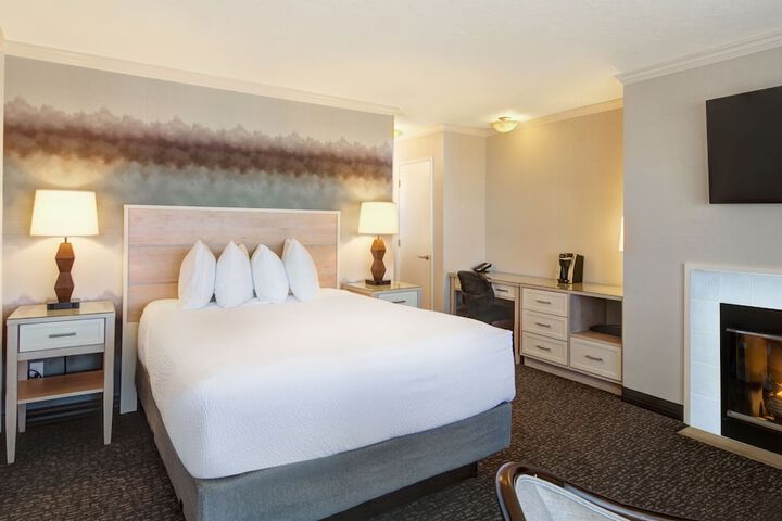Hallmark Resort - Cannon Beach