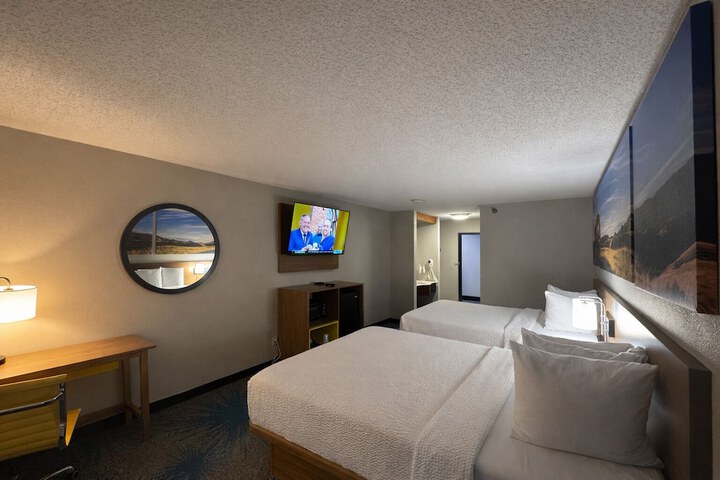 Days Inn by Wyndham Sturgis