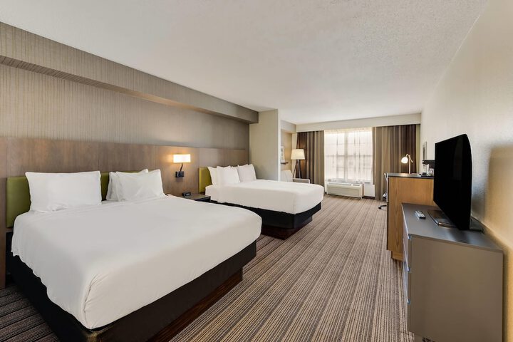 Country Inn & Suites by Radisson Findlay, OH