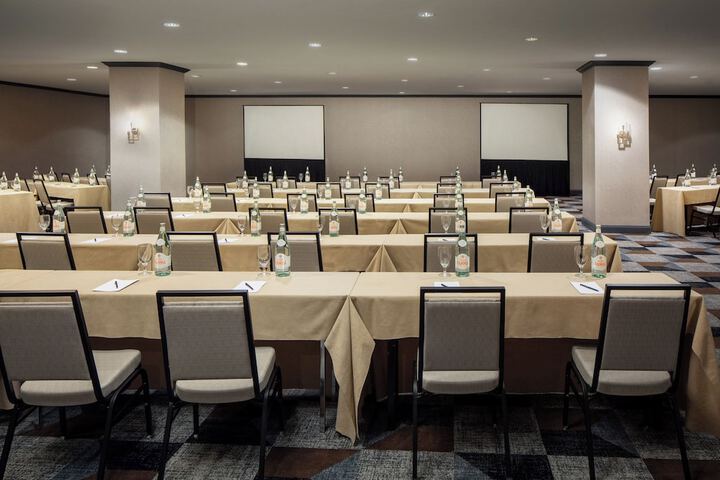 Omni Charlotte Hotel