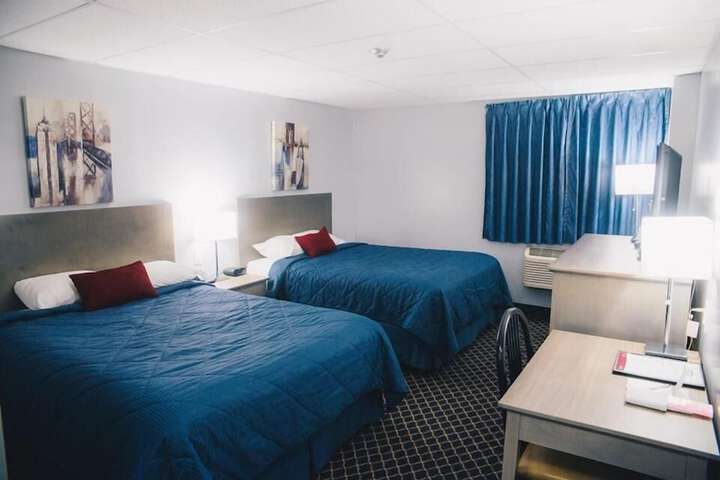 Room 6 of 26