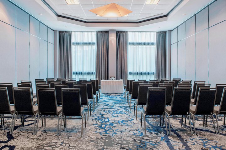 Delta Hotels by Marriott St. Johns Conference Centre