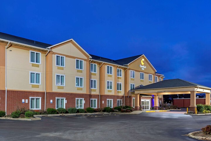 Hotel 7 of 38
