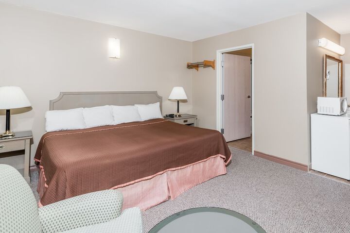 Room 14 of 17