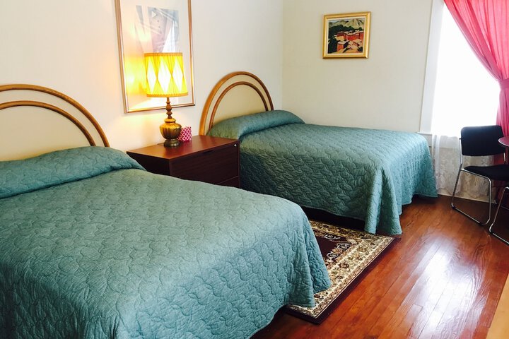 Room 16 of 82