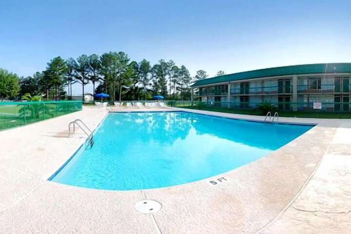 Pool 5 of 53