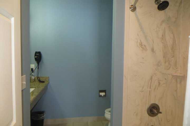 Room 18 of 49