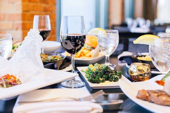 Dining 94 of 161