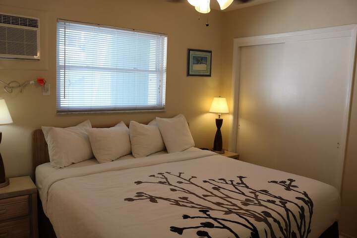 Room 51 of 68