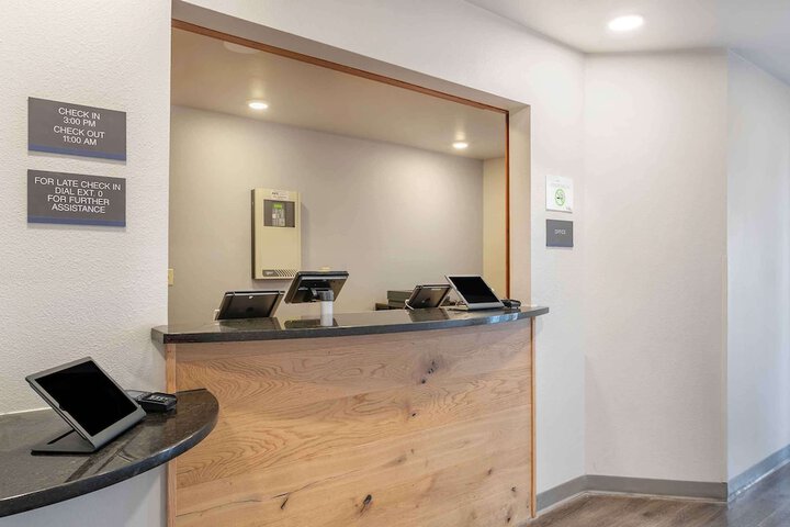 Hotel Interior 10 of 26