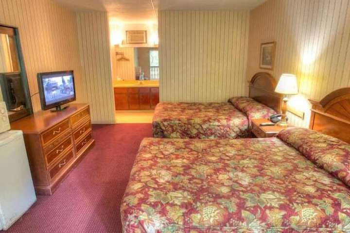 Room 8 of 8