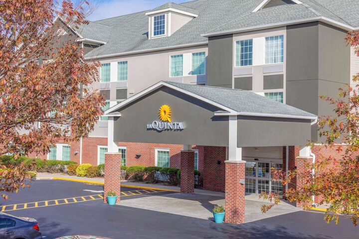 Hotel 3 of 28
