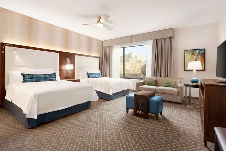Room 30 of 48