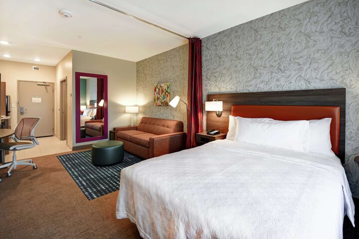 Room 21 of 45