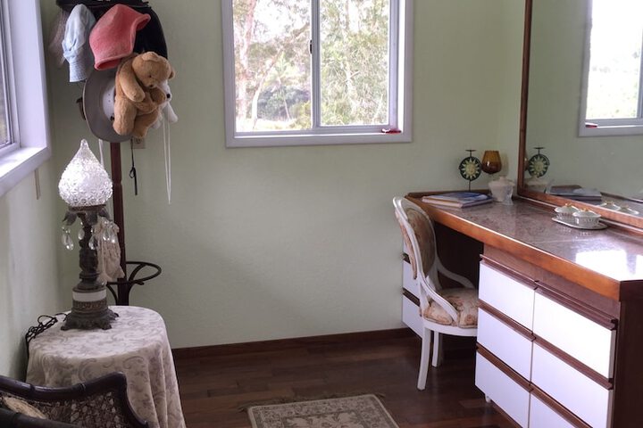 Room 16 of 36