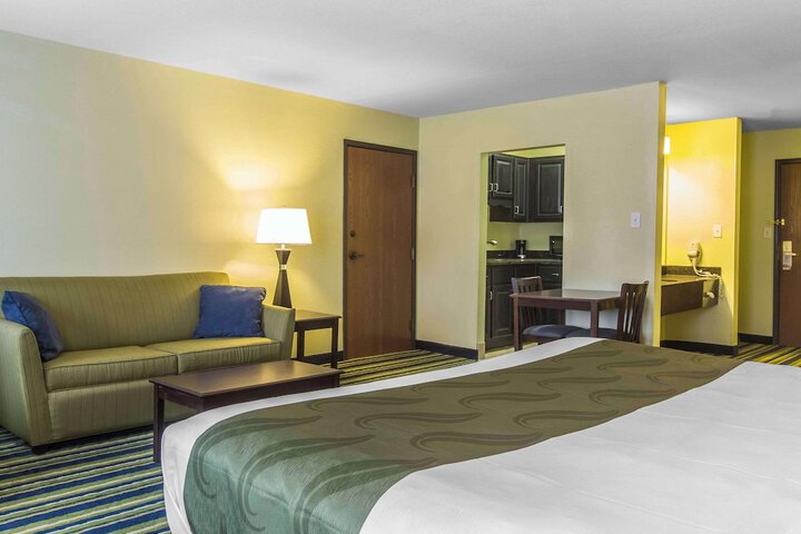 Room 16 of 31