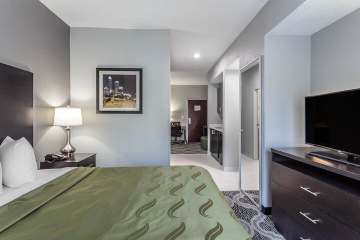 Room 21 of 45