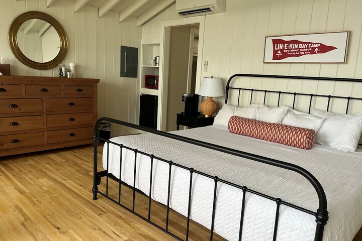 Linekin Bay Resort