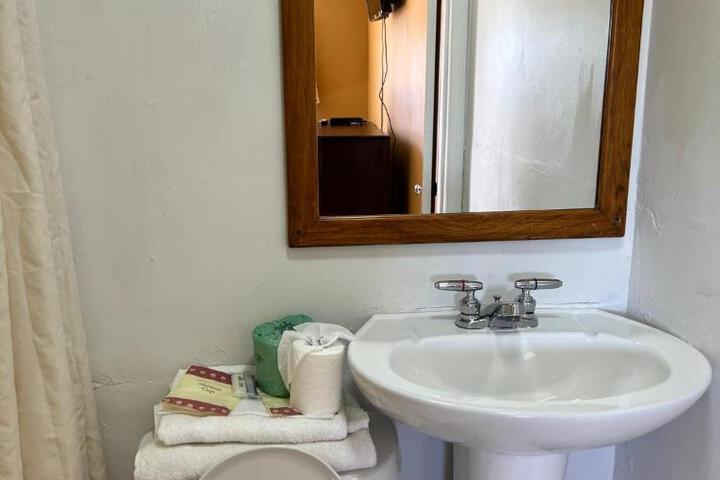 Budget Inn Decatur Priceville