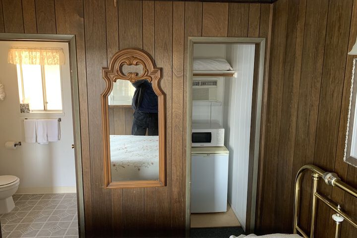 Room 44 of 53