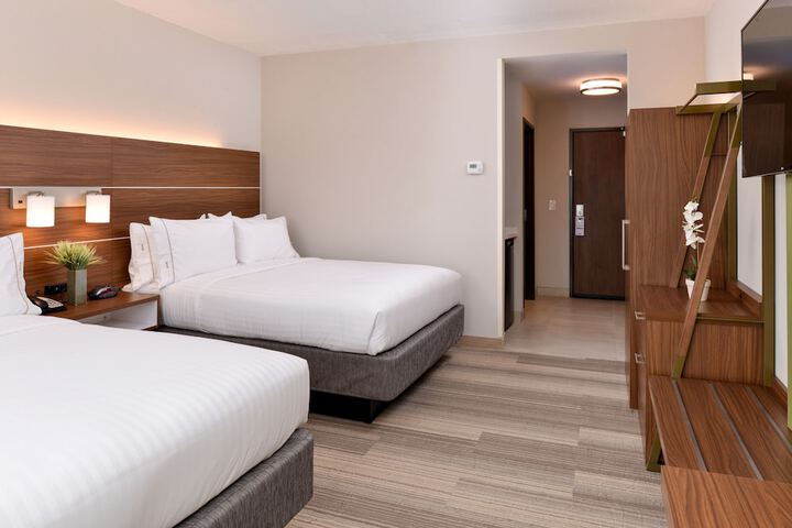 Room 36 of 53