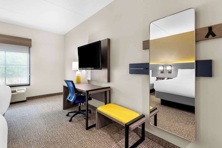 Room 34 of 45