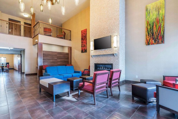 Hotel Interior 19 of 48