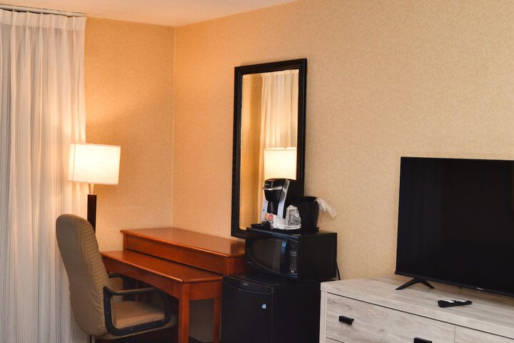 Amenida Residences