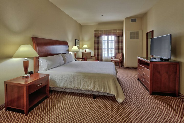 Room 38 of 53