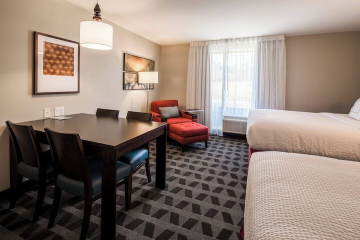 Room 14 of 35