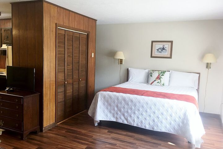 Room 46 of 61