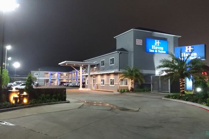 Hotel 8 of 47