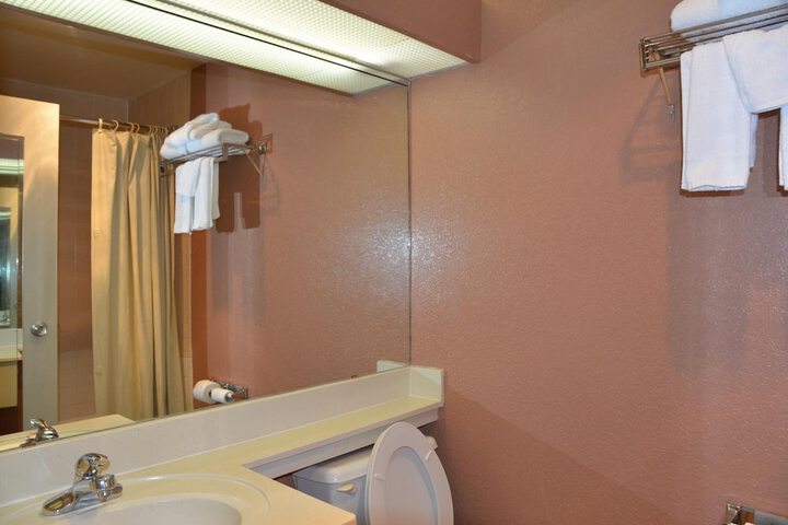 Room 20 of 43