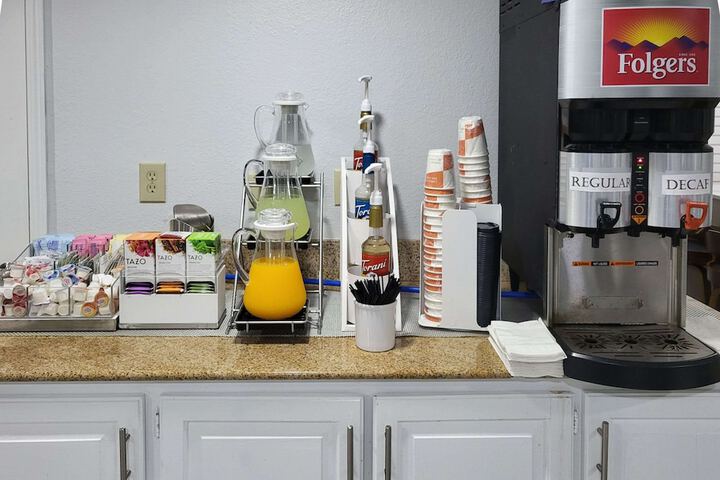 Breakfast/Coffee Service 45 of 56