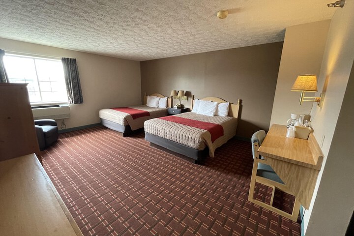 Room 8 of 21