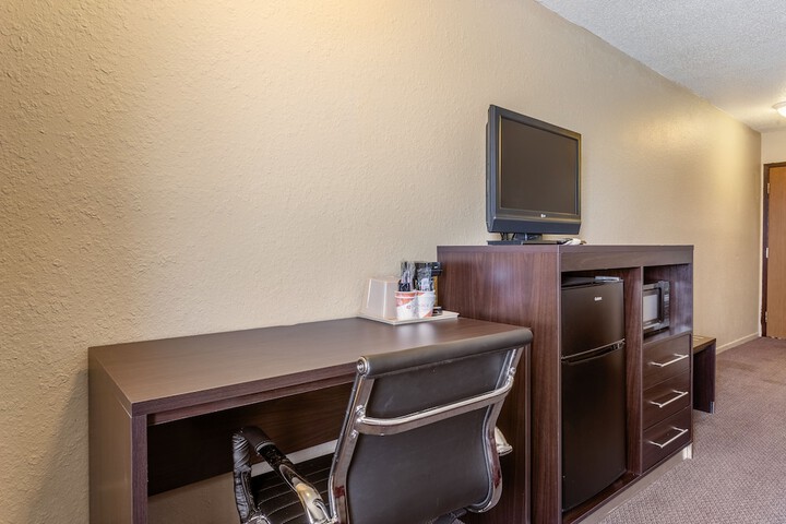 Room 25 of 44