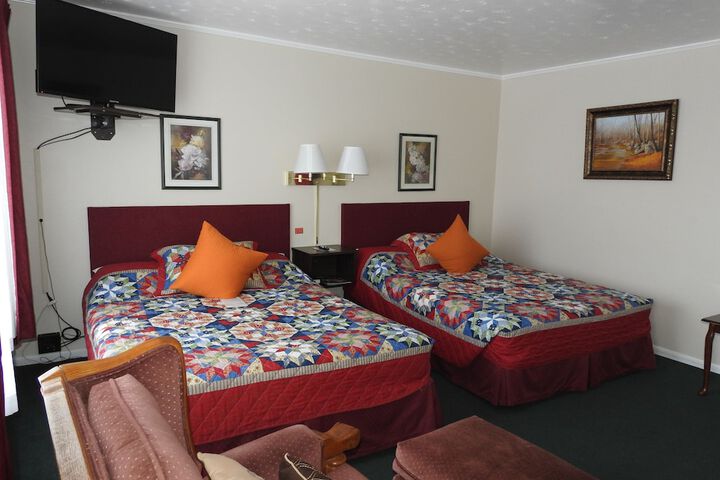 Room 16 of 44