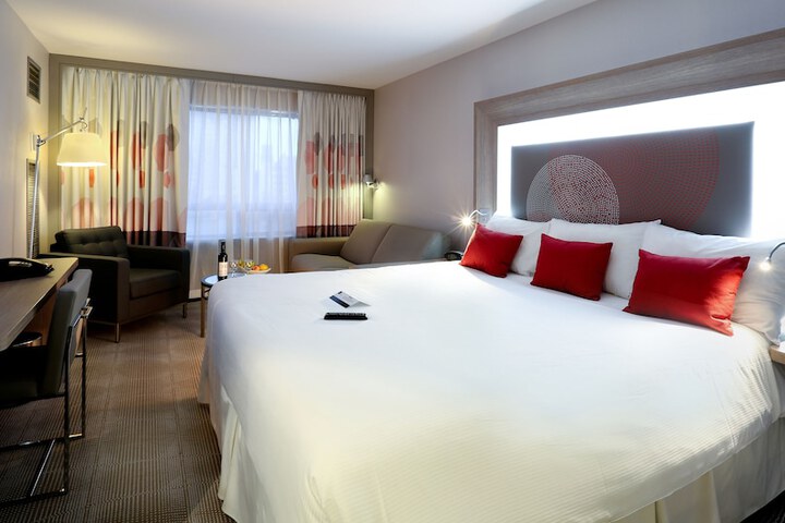 DoubleTree by Hilton Ottawa Downtown