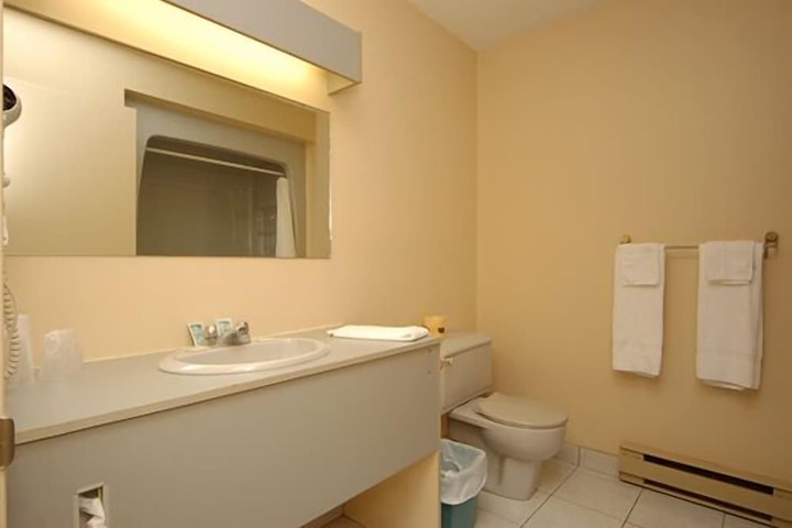 Room 15 of 43