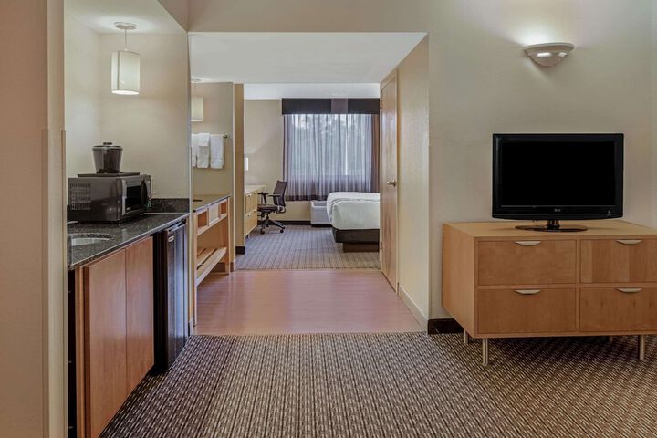 Room 19 of 31