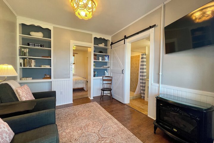 Admirals Quarters Inn