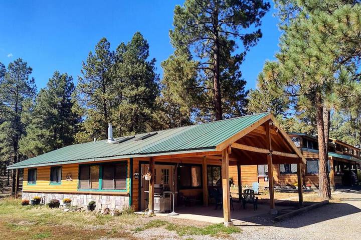 Elktrace Bed & Breakfast
