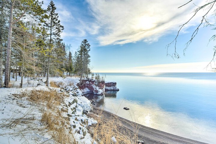 Office & Fire Pit: Waterfront Lake Superior Cabin!