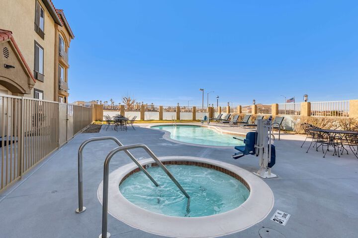 Pool 5 of 42