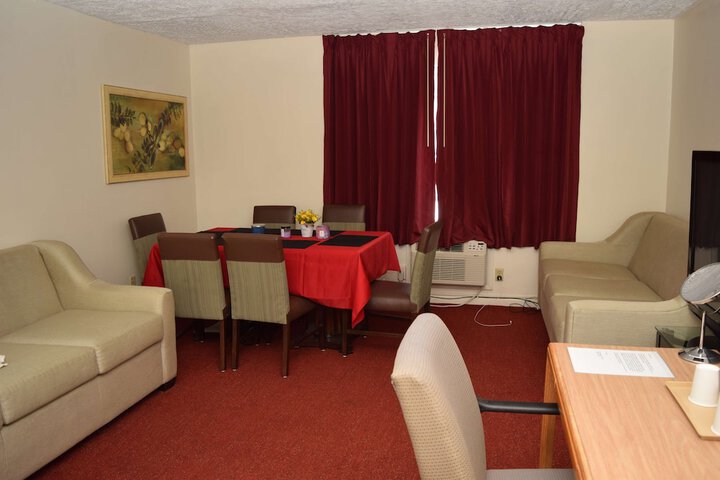 Room 26 of 28