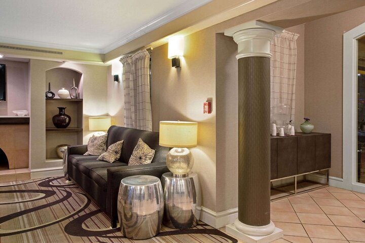 Hotel Interior 12 of 38